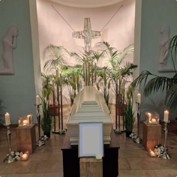 Abschied im Einklang mit der Natur: Waldfriedhof Saarbr&uuml;cken Burbach